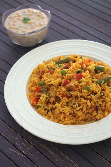 Spicy veg pulao recipe (How to make spicy vegetable pulao recipe)