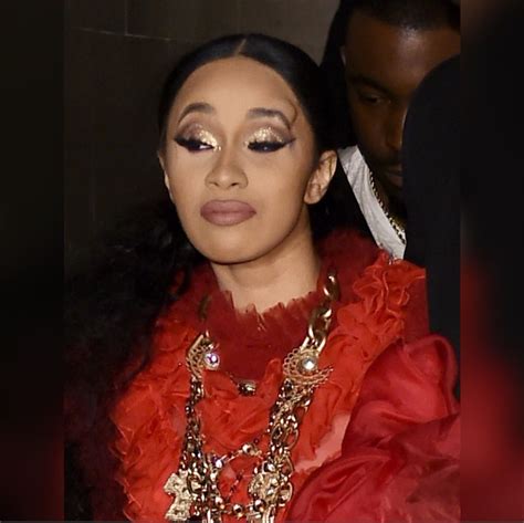 Nicki Minaj & Cardi B Got Into Physical Fight At NY Fashion Week Party ...