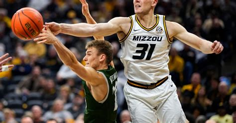 Missouri's Caleb Grill Out 5-7 Weeks Due to Wrist Injury - MizzouCentral