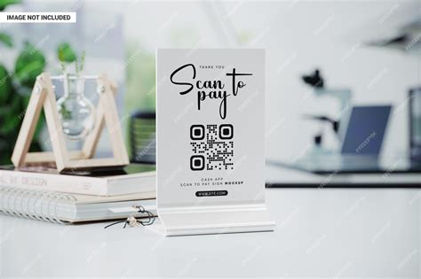 Premium PSD | Qr code table sign mockup