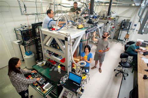 Google claims quantum computer breakthrough. IBM pushes back.