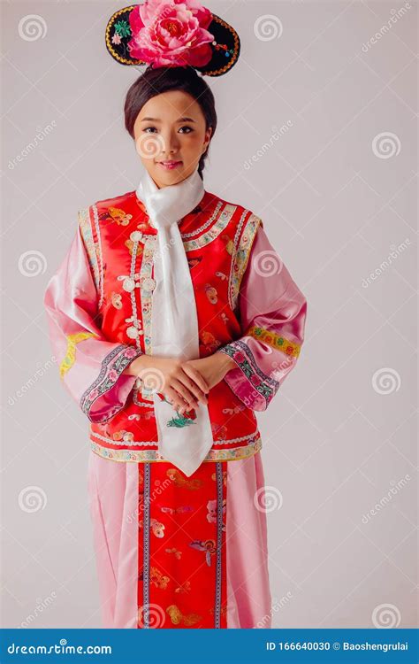 Qing Dynasty Clothing