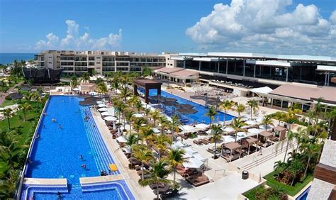 ROYALTON RIVIERA CANCUN RESORT & SPA - UPDATED 2020 Reviews & Price ...