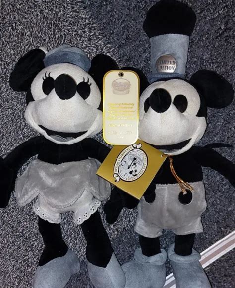 DISNEY STEAMBOAT WILLIE Mickey And Minnie Mouse Limited Edition Soft ...