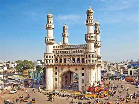 A piece of Charminar falls; Hyderabadis distraught | Events Movie News ...