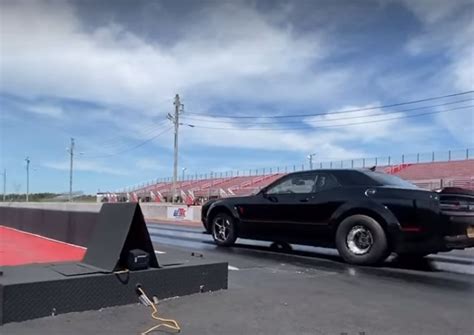 Dodge Challenger "Hellephant 426" Does First 1/4-Mile Run - autoevolution