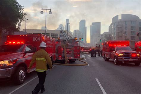 Fire, explosion in Los Angeles injures 11 firefighters - Chicago Sun-Times