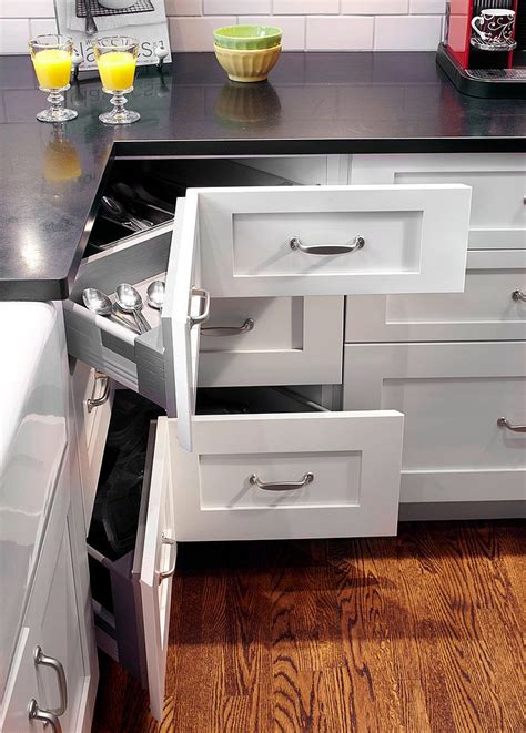 30 Corner Drawers and Storage Solutions for the Modern Kitchen