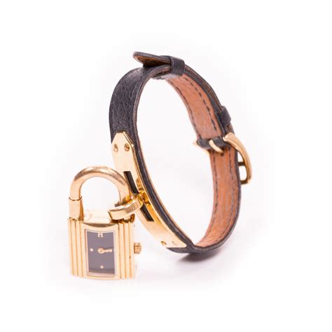 Shop authentic Hermes Kelly Watch Bracelet at revogue for just USD 835.00