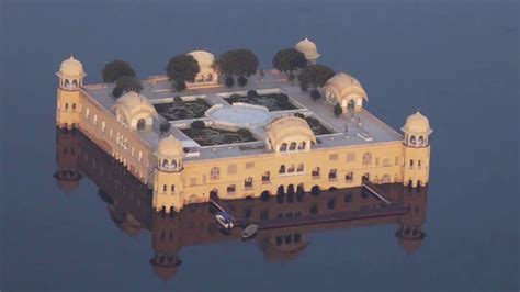 Beautiful Jal Mahal in Jaipur, Rajasthan - YouTube