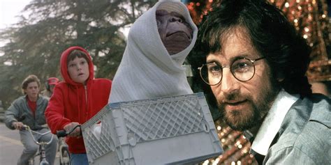E.T. The Extra-Terrestrial: The Real Reason Elliott's Father Isn't Around