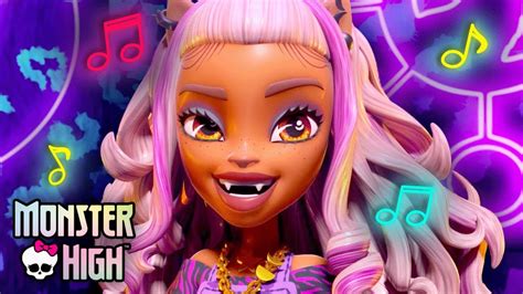 I’m Clawdeen (Music Video) | Monster High - YouTube