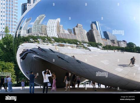 Chicago, USA - August 2022: The Cloud Gate (Bean) sculpture in ...