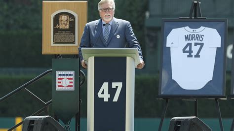 Tigers honor Hall of Famer Morris, retire No. 47