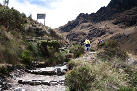 An Exhausting Climb to the Pass | An exhausted trekker is ap… | Flickr