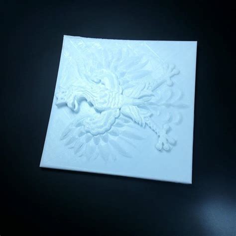 3D Printable Eagle, the national symbol of Poland. by Mark