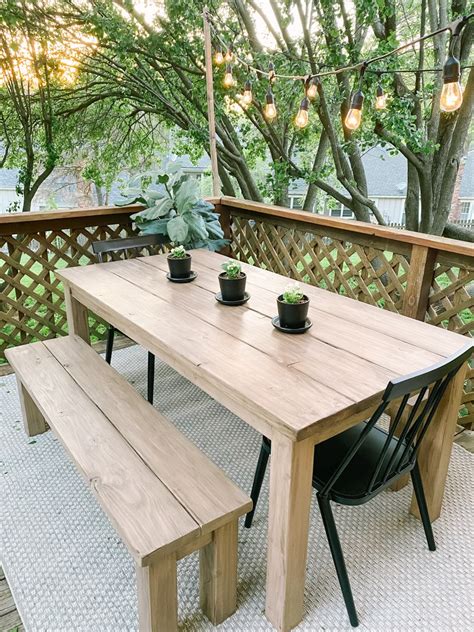 Outdoor Farmhouse Table, Diy Outdoor Table, Diy Dining Table, Diy Outdoor Furniture, Farmhouse ...