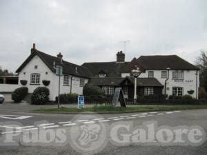 The White Hart in Pirbright (near Woking) : Pubs Galore