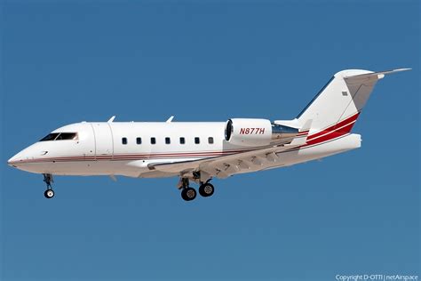 (Private) Bombardier CL-600-2B16 Challenger 604 (N877H) | Photo 180511 ...