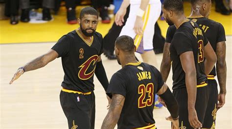 LeBron James Told Cavs Not to Get on Plane If They Didn't Think They ...