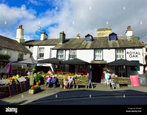 Royal Oak Pub,Ambleside,Lake District,England,UK Stock Photo - Alamy