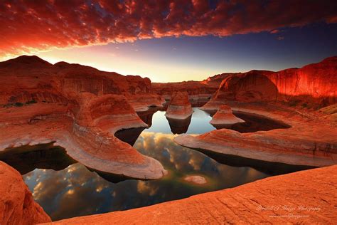 Reflection Canyon, Lake Powell, Utah by Randall Hodges http://lp-mag.com/m8i13 Going Deep. After ...