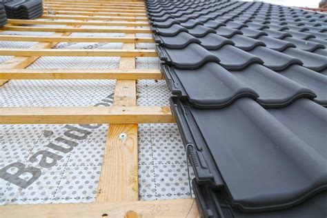 A Quick Guide To Roof Tile Maintenance And Repair | urdesignmag