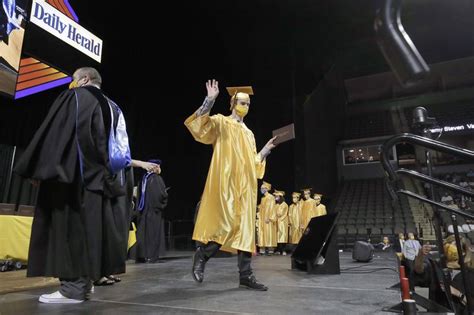 Photos: Jacobs High School graduates take center stage – Shaw Local