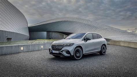 10 Reasons How The Mercedes EQE SUV Is Setting The Bar For Luxury SUVs