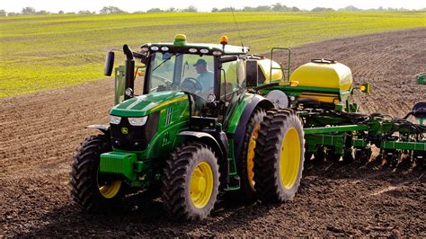 6 Series Row Crop Tractors - Honeycombes