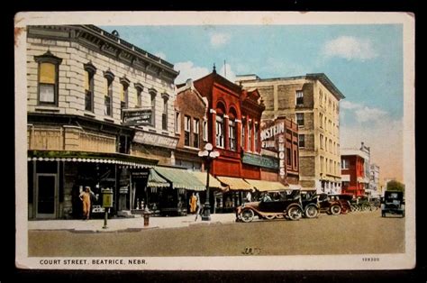 Beatrice, Nebraska - Court Street scene | Street scenes, Scenes, Street