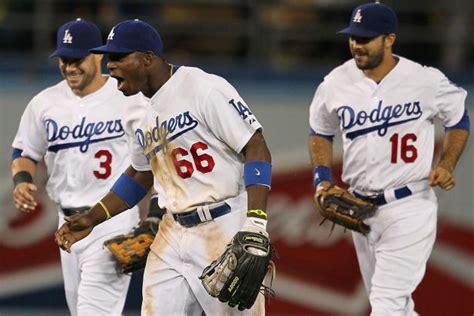 Full Preview of Huge Giants-Dodgers Weekend Rivalry Series | Bleacher ...