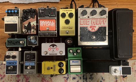 My scrap wood pedalboard for my new wet/dry amp set up is nearly complete! : r/guitarpedals