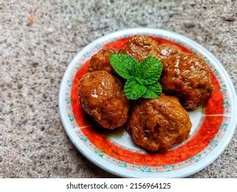 Selected Focus Bistik Galantin Meatball Sauce库存照片2156964201 | Shutterstock