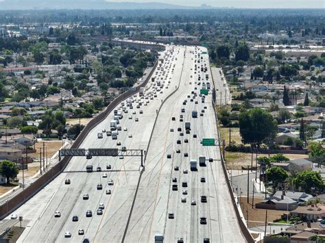 A stretch of the 5 Freeway just got wider. Here’s where, and why it ...