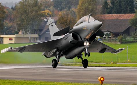 Life of Soldiers: First Dassault Rafale F3 in Mid 2016