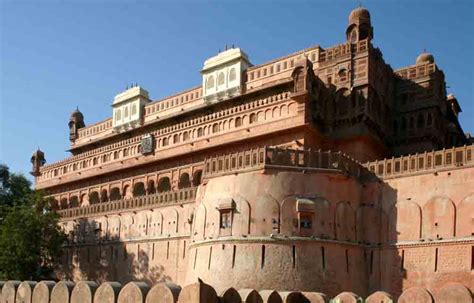 Golden Triangle Tour with Heritage Havelis | Royal Heritage Haveli