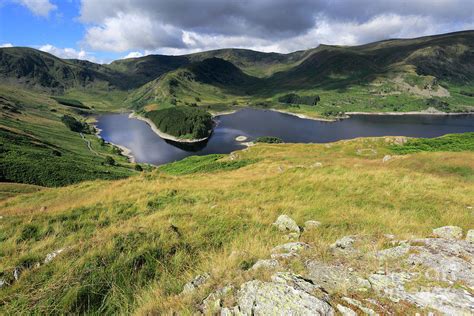 Haweswater reservoir, Mardale valley, Lake Dist Photograph by Dave ...