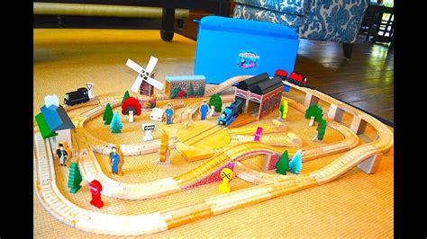 Thomas The Tank Rare 100 Piece Set Wooden Railway Toy Train By Learning Curve - YouTube