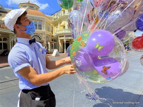 Okay, Disney. Why Can’t We Have These Balloons Year Round?! - Disney by ...