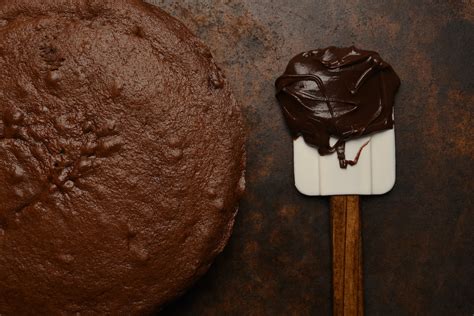 Simple Chocolate Sponge Cake Recipe - 2024 - MasterClass