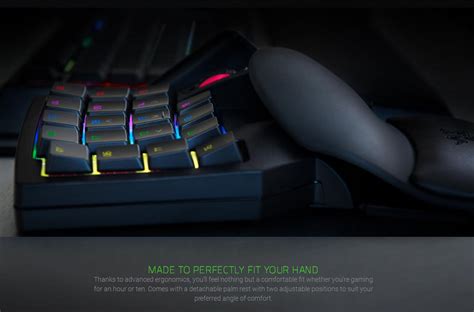 Razer Tartarus V2 Chroma Mecha-Membrane Wired Gaming Keypad