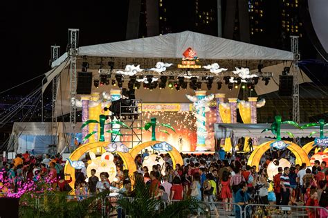 Singapore Festivals and Events - Singapore Events & Festivals - Go Guides