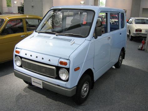 Test your knowledge: What cult Japanese cars are famed for their tiny size?