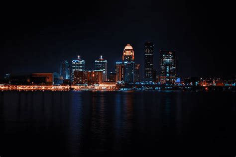 Louisville Skyline Night Stock Photos, Pictures & Royalty-Free Images ...