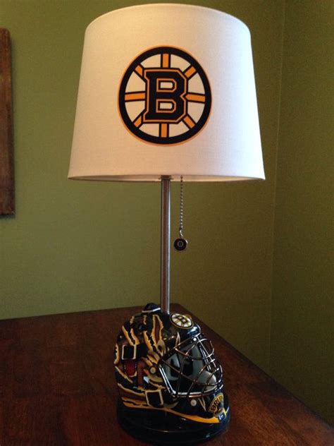 Hockey bedroom lamp | Hawk Haven