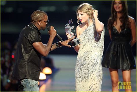 Taylor Swift & Kanye West's Full 'Famous' Phone Call Leaks Online | Photo 1291736 - Photo ...