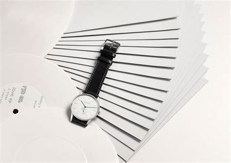 Orion—a simply elegant dress watch | NOMOS Glashütte