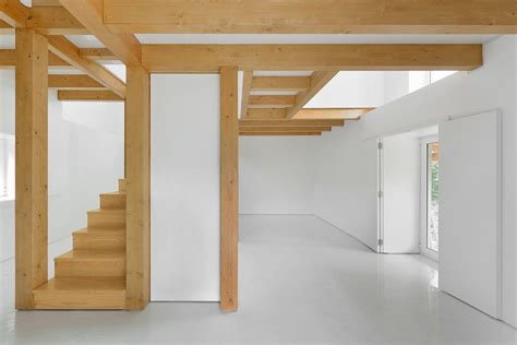 Wood Structure Inside Stone Walls / Corpo Atelier | ArchDaily