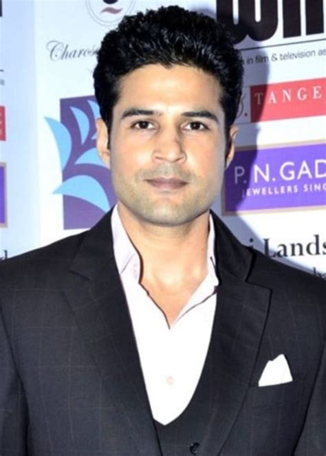 Rajeev Khandelwal Height, Weight, Age, Spouse, Biography, Facts